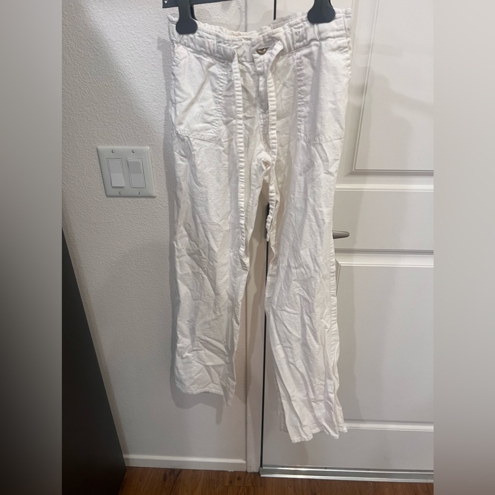 White linen pants